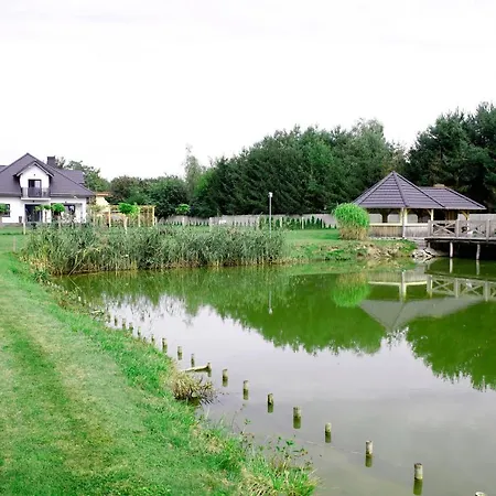 Vila Staw Nad Jeziorem
